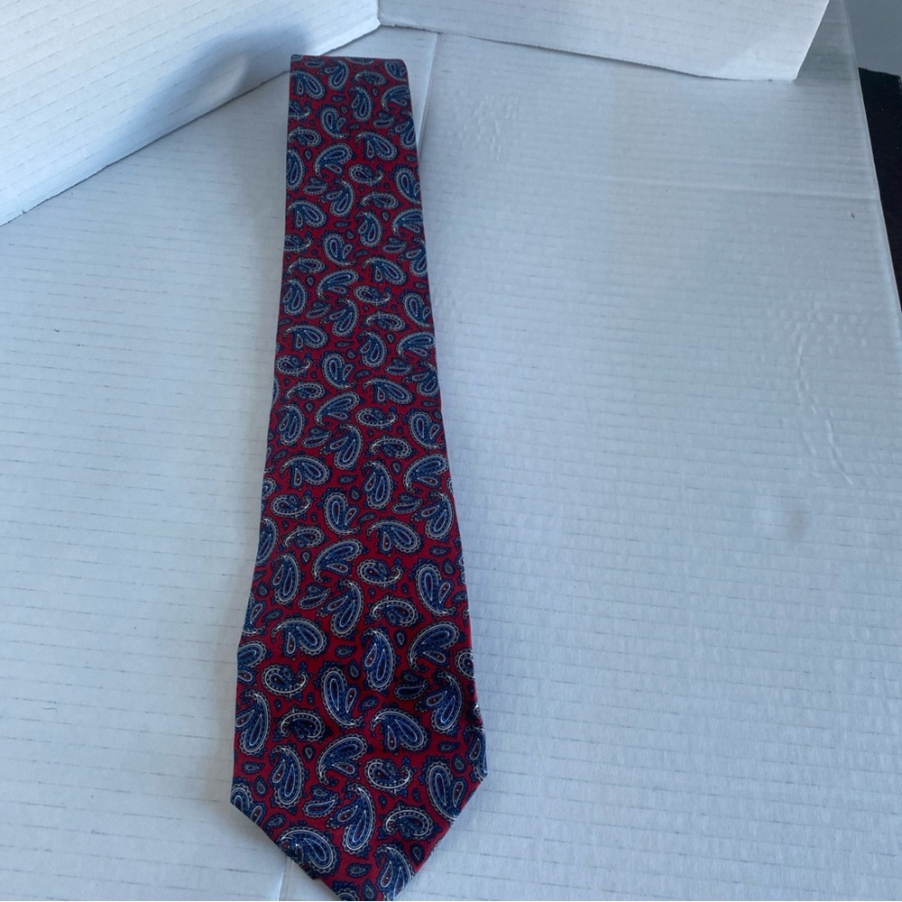 Dior Vintage Red and Blue Paisley Tie